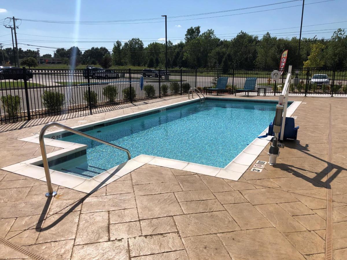 Avid Hotel Tulsa South - Medical District By Ihg Εξωτερικό φωτογραφία