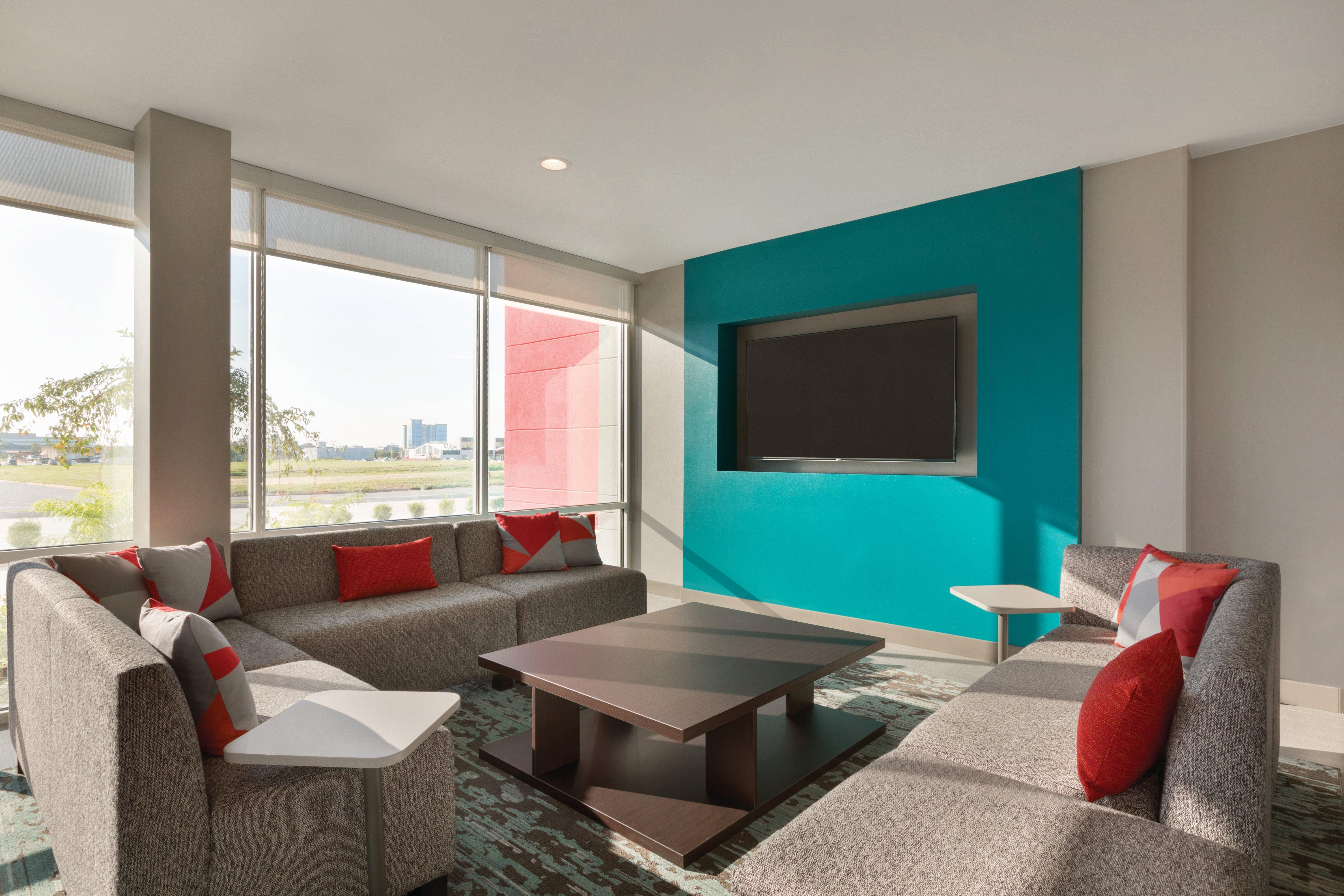Avid Hotel Tulsa South - Medical District By Ihg Εξωτερικό φωτογραφία